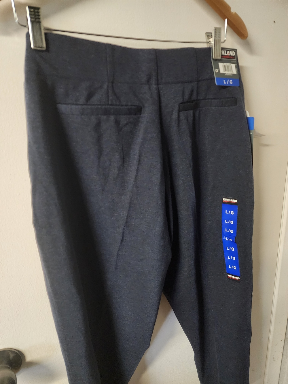 Kirkland Signature Ladies Comfort Pany